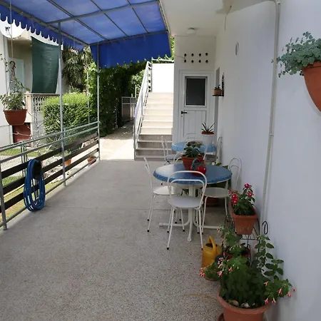 Araz * Vodice