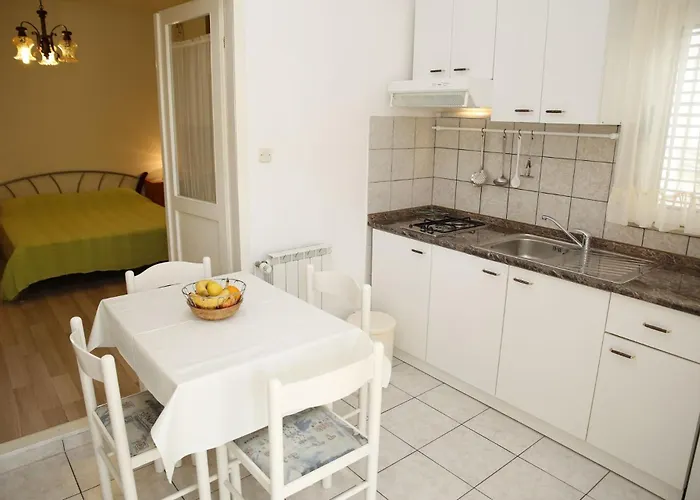 アパート Araz ヴォディツェ